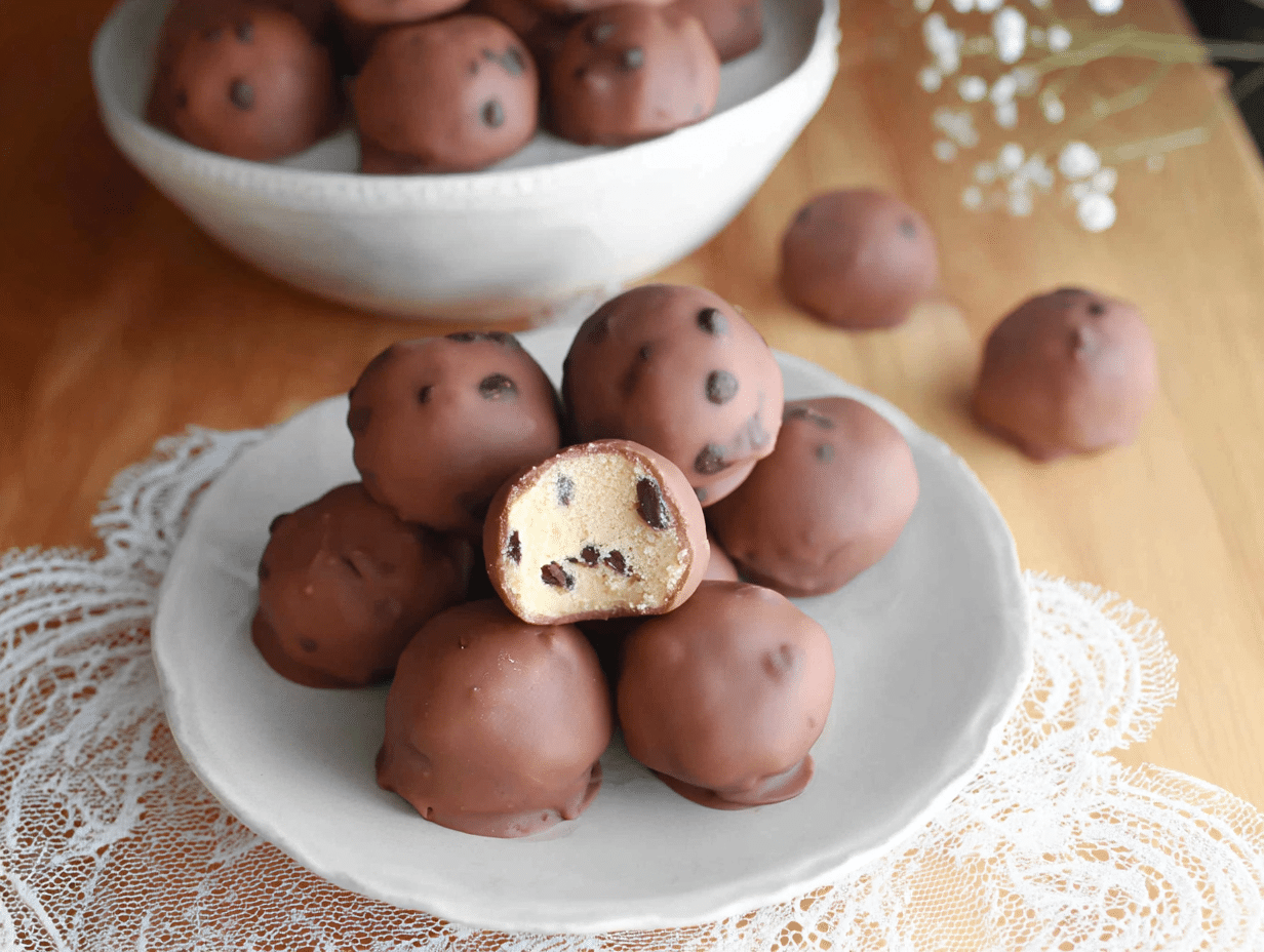 Cottage Cheese Protein Balls